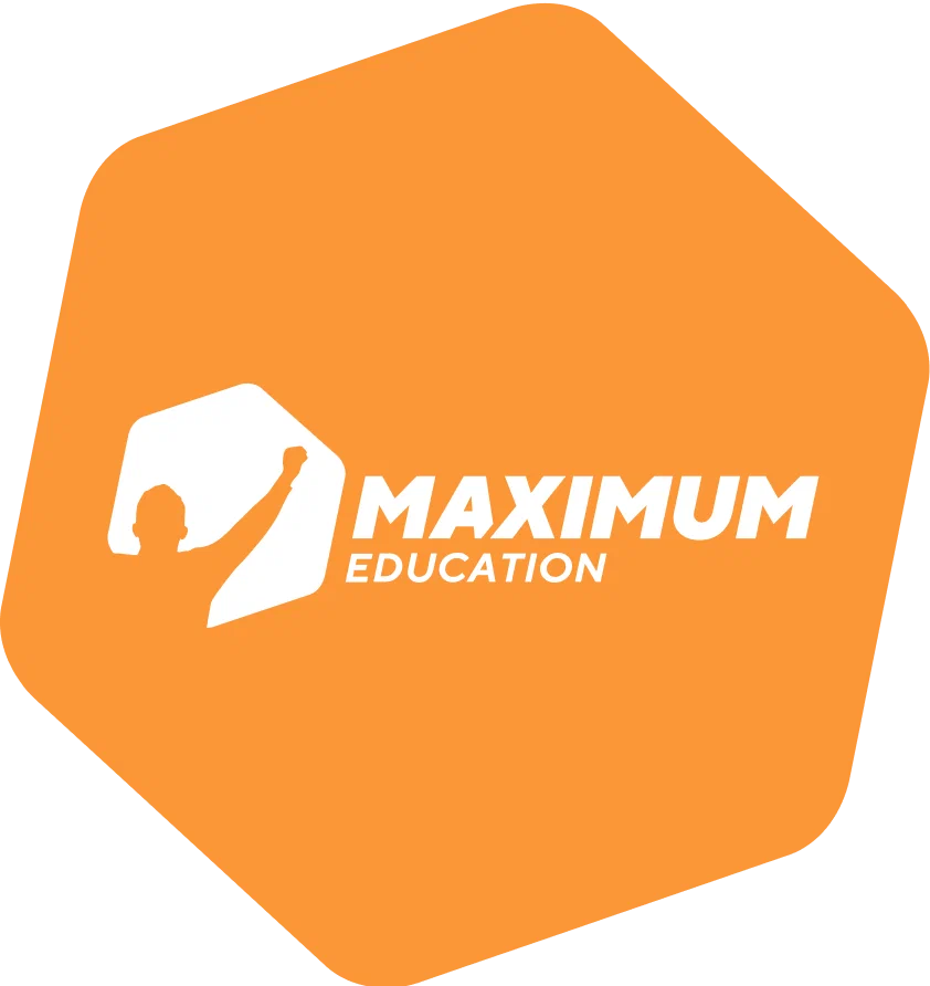 Годовая профориентационная программа MAXIMUM Education для учеников 8-9 классов и их родителей.